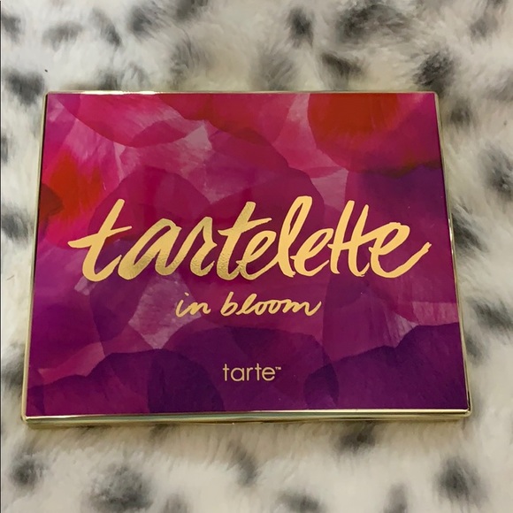 tarte Other - Tartelette in bloom